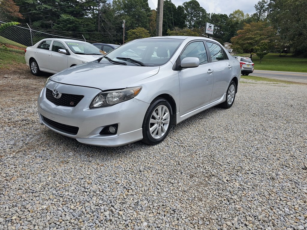 2010 Toyota Corolla Image 1