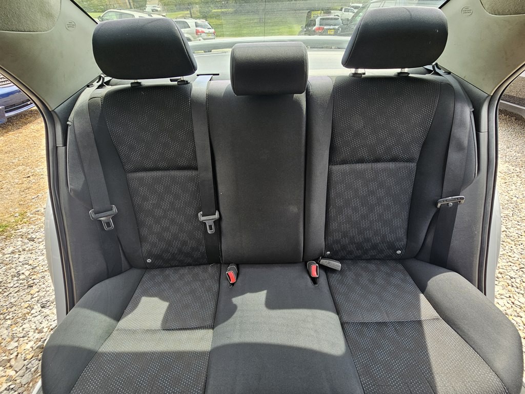 2010 Toyota Corolla Image 20