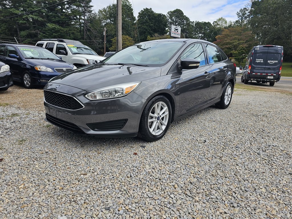 2016 Ford Focus Image 1