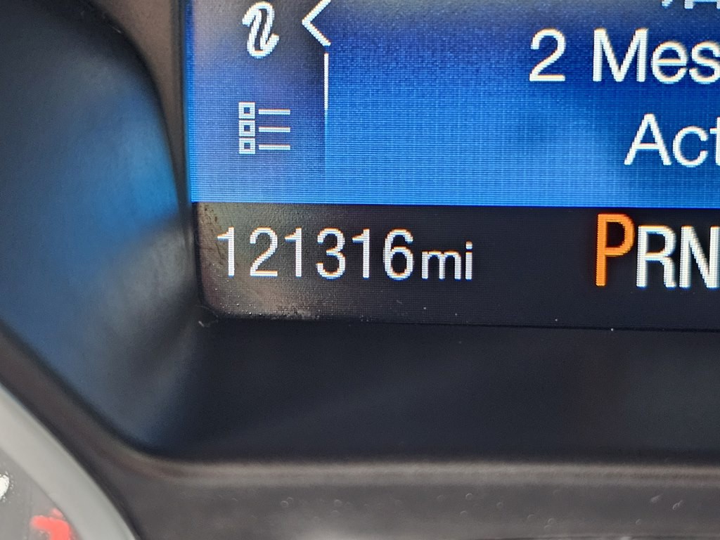 2016 Ford Focus Image 24