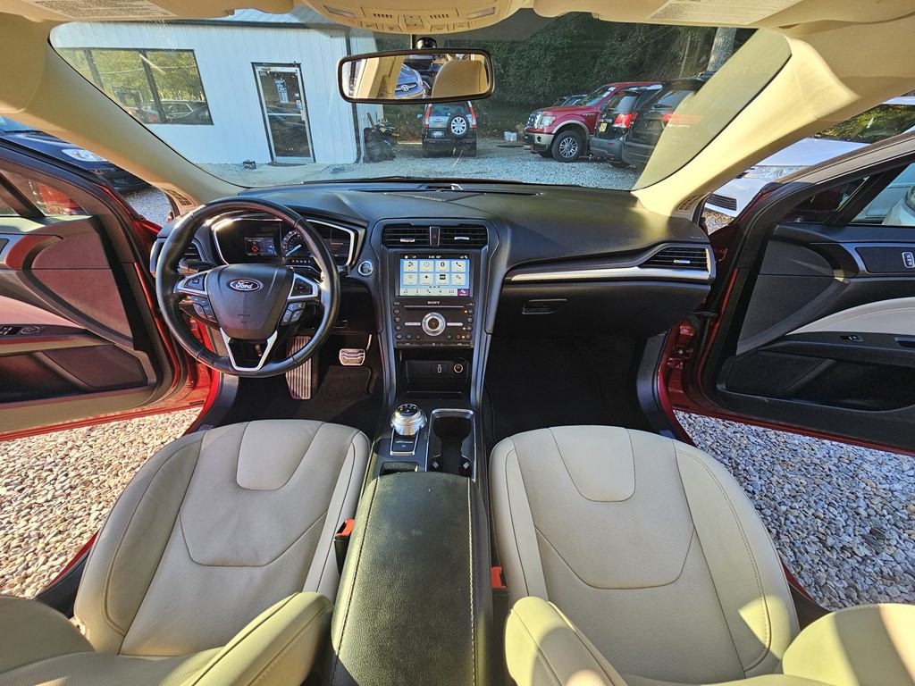 2017 Ford Fusion Image 19