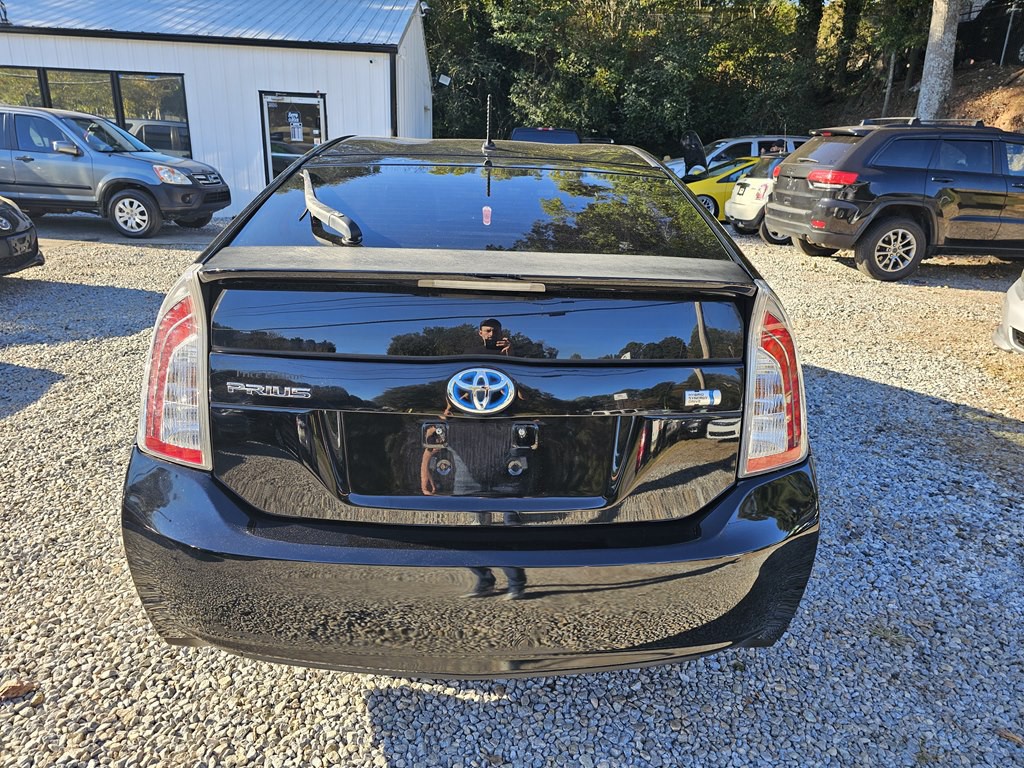 2014 Toyota Prius Image 9