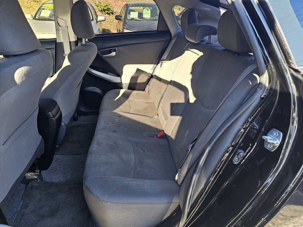 2014 Toyota Prius Image 13