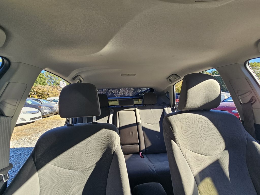 2014 Toyota Prius Image 21