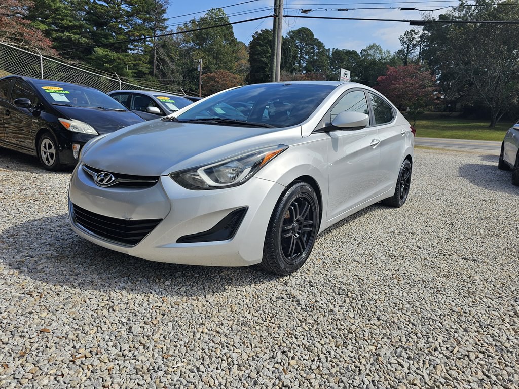 2016 Hyundai Elantra Image 1