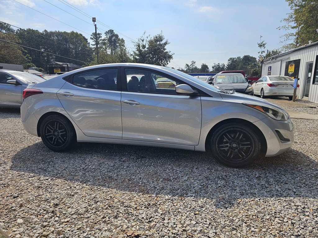 2016 Hyundai Elantra Image 7