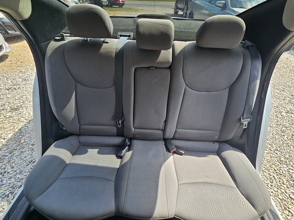 2016 Hyundai Elantra Image 20