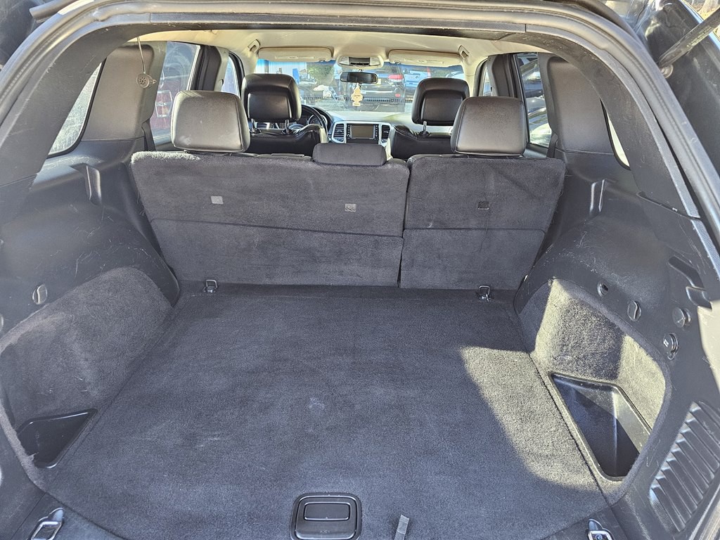 2011 Jeep Grand Cherokee Image 25