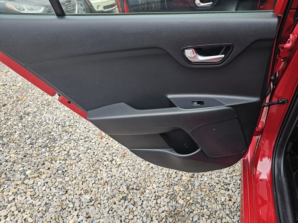 2019 Kia Rio Image 14