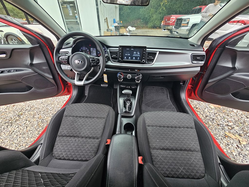 2019 Kia Rio Image 19
