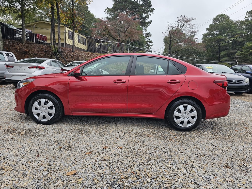 2019 Kia Rio Image 2