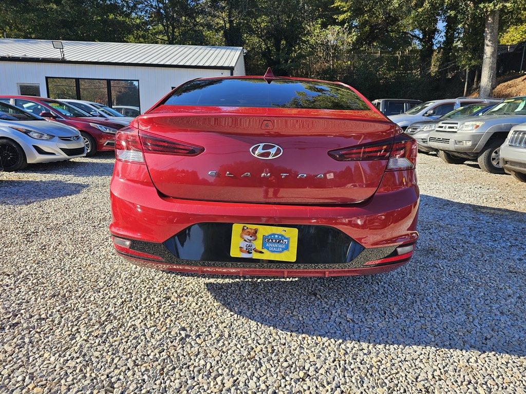 2019 Hyundai Elantra Image 10