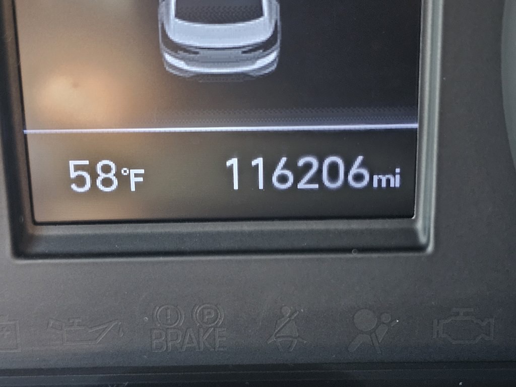 2019 Hyundai Elantra Image 24