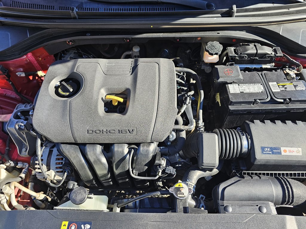 2019 Hyundai Elantra Image 29