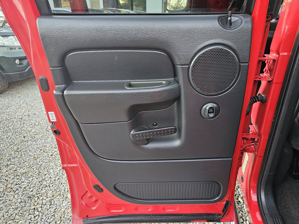 2005 Dodge Ram 1500 Image 15