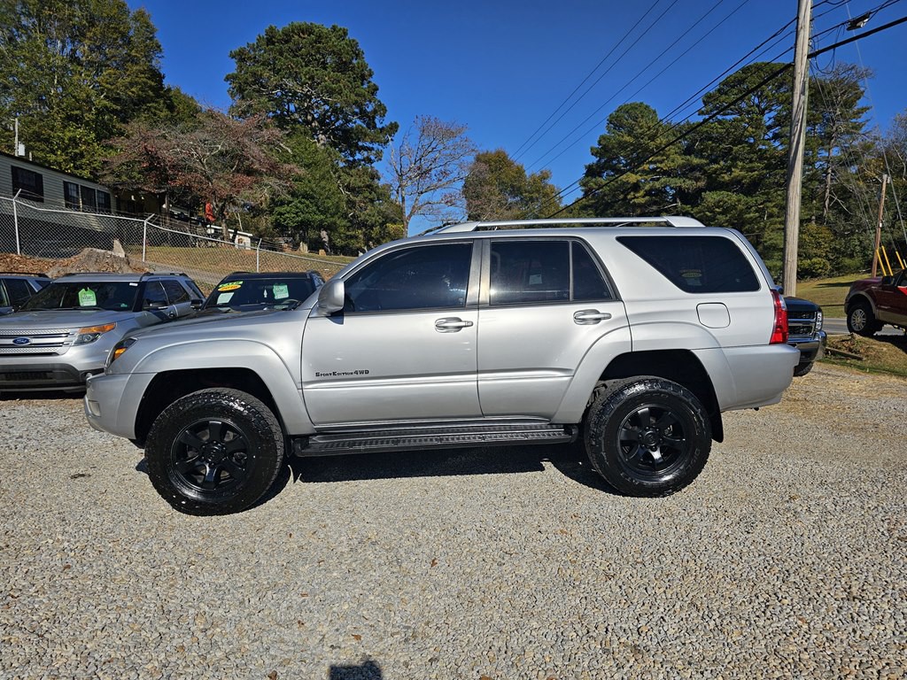2005 Toyota 4Runner Image 2