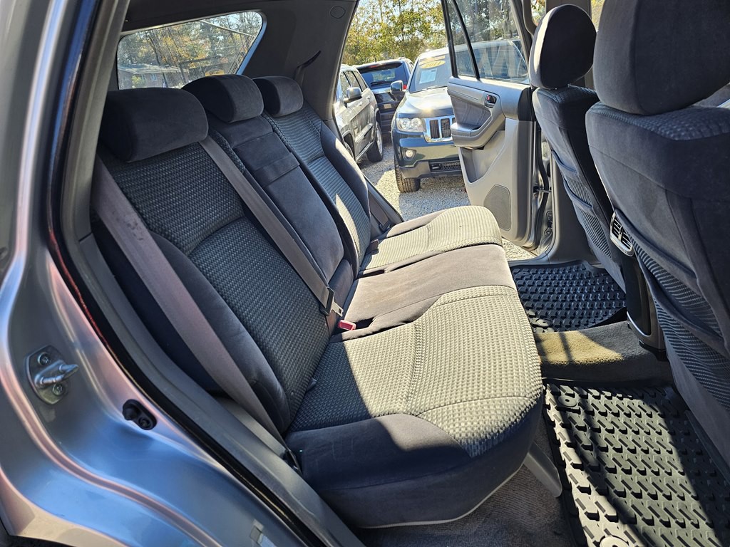 2005 Toyota 4Runner Image 15