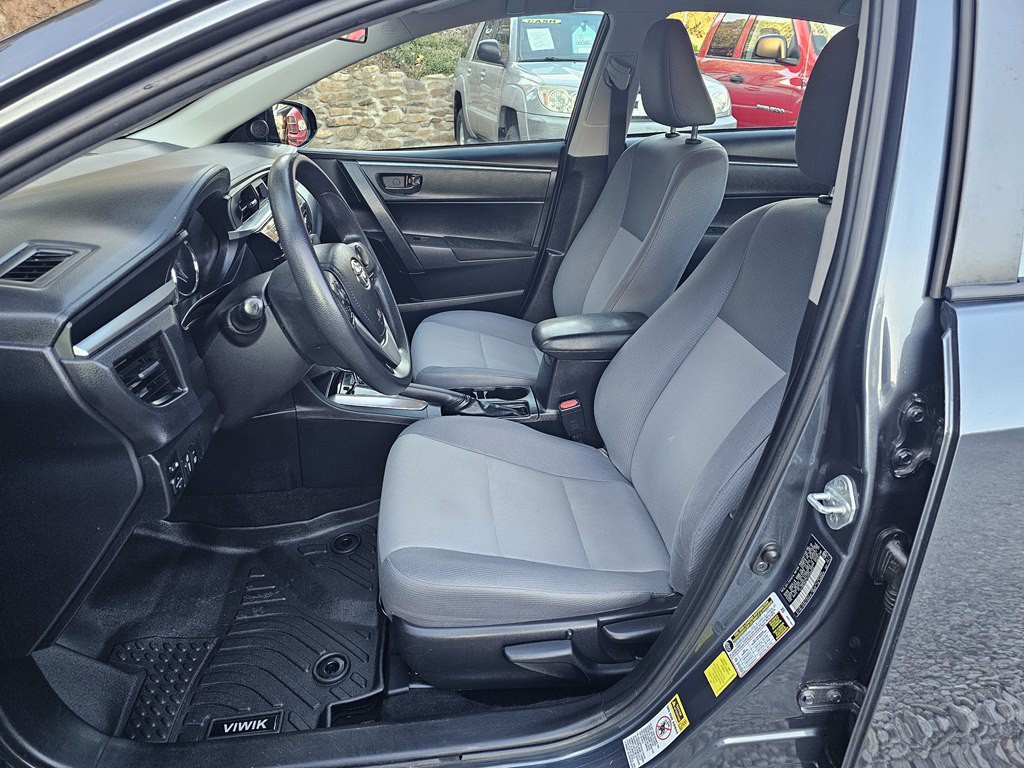 2016 Toyota Corolla Image 11