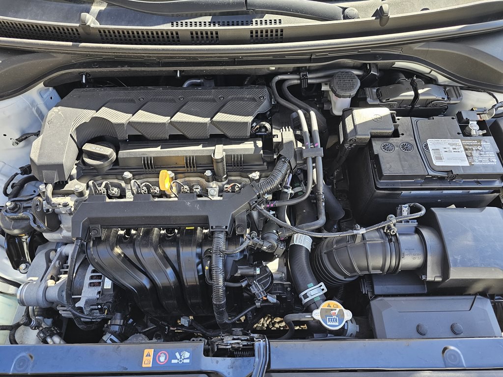 2022 Hyundai Accent Image 29