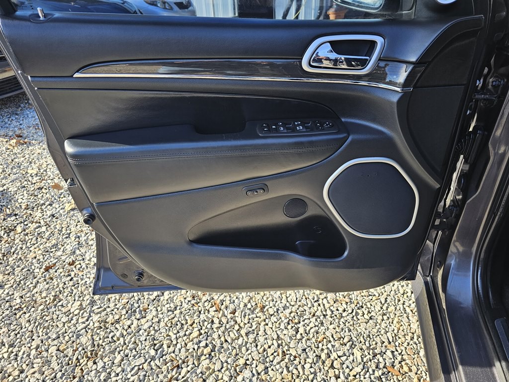 2015 Jeep Grand Cherokee Image 11