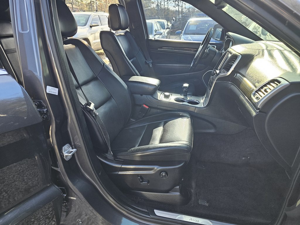 2015 Jeep Grand Cherokee Image 16