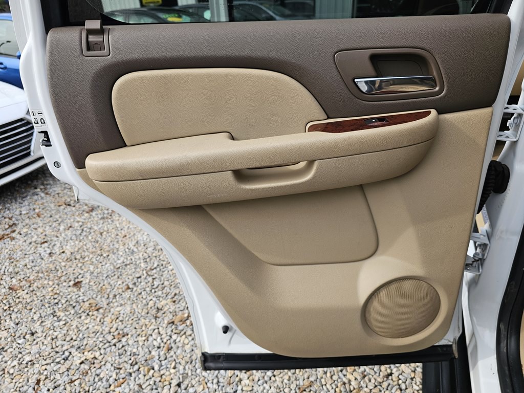 2009 Chevrolet Tahoe Image 14