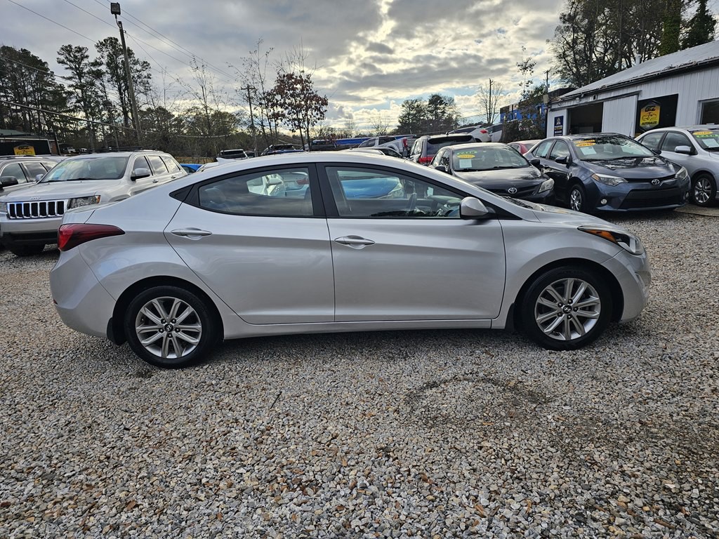 2016 Hyundai Elantra Image 7