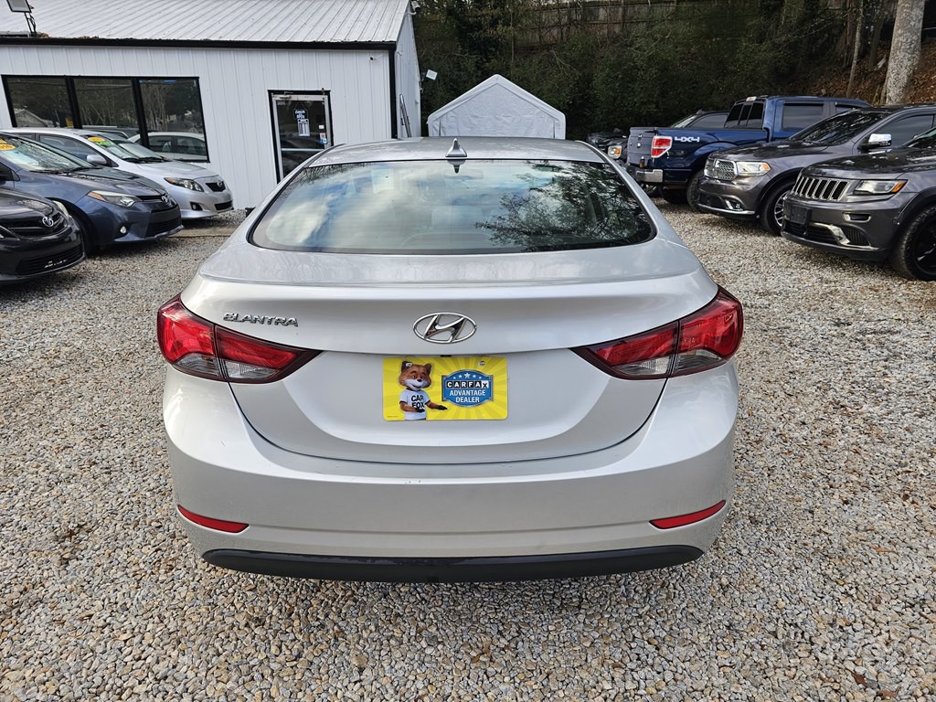 2016 Hyundai Elantra Image 9