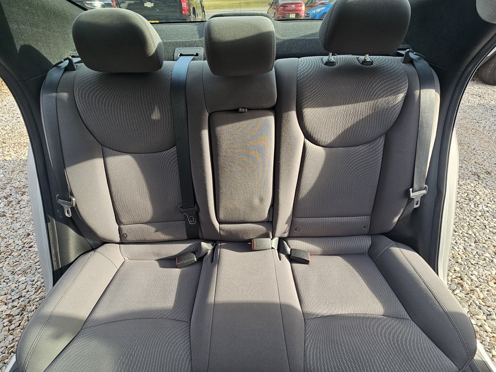 2016 Hyundai Elantra Image 20