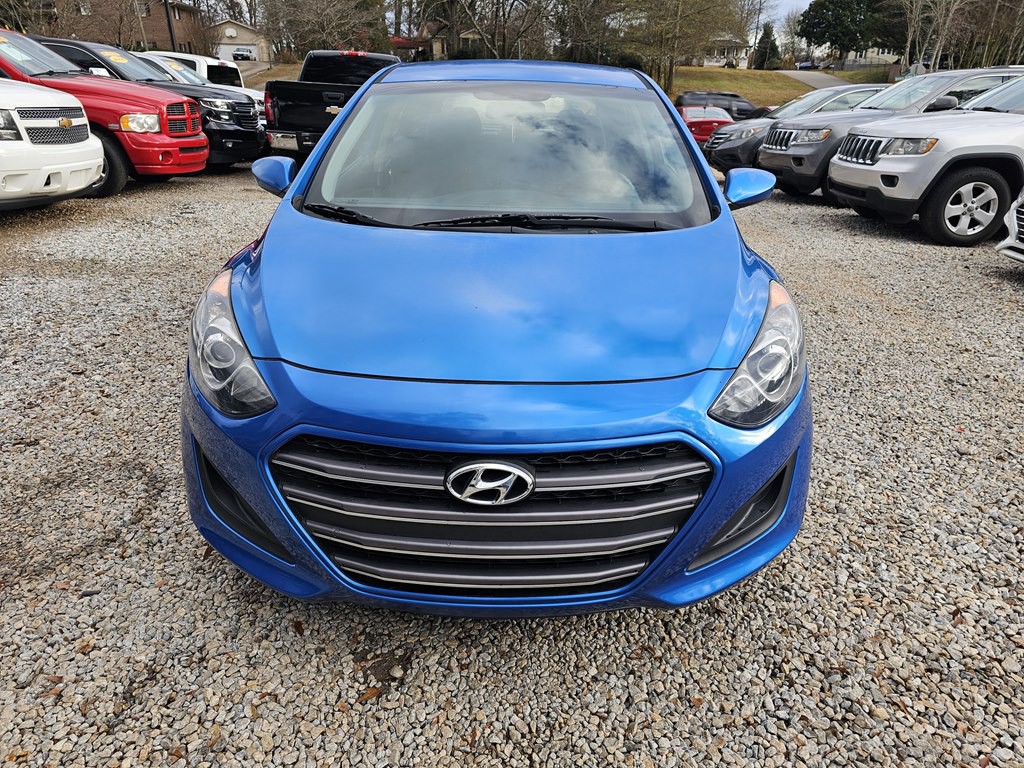 2017 Hyundai Elantra Image 4