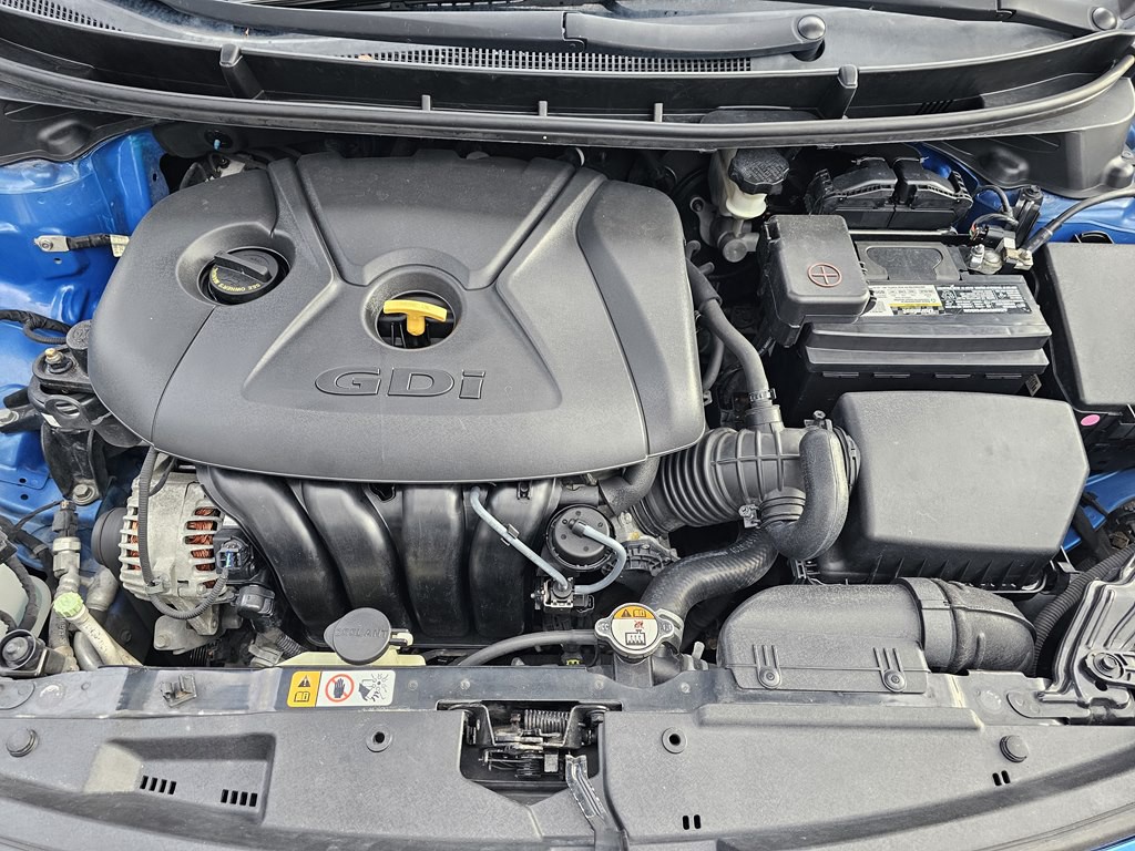 2017 Hyundai Elantra Image 28