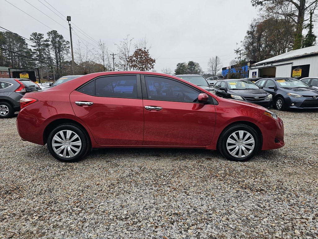 2017 Toyota Corolla Image 7