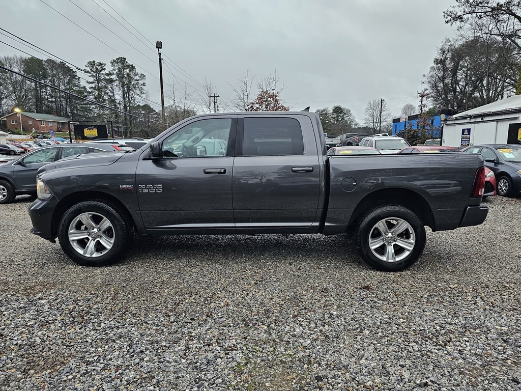 2016 RAM 1500 Image 2