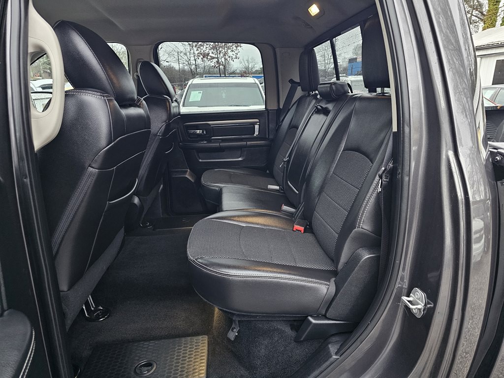 2016 RAM 1500 Image 14