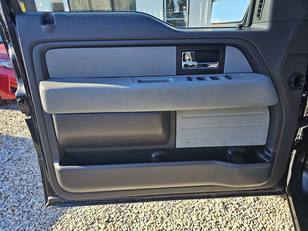 2013 Ford F-150 Image 13