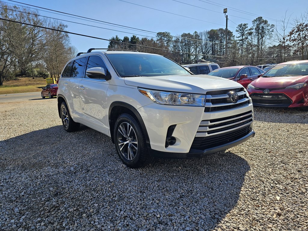 2018 Toyota Highlander Image 6