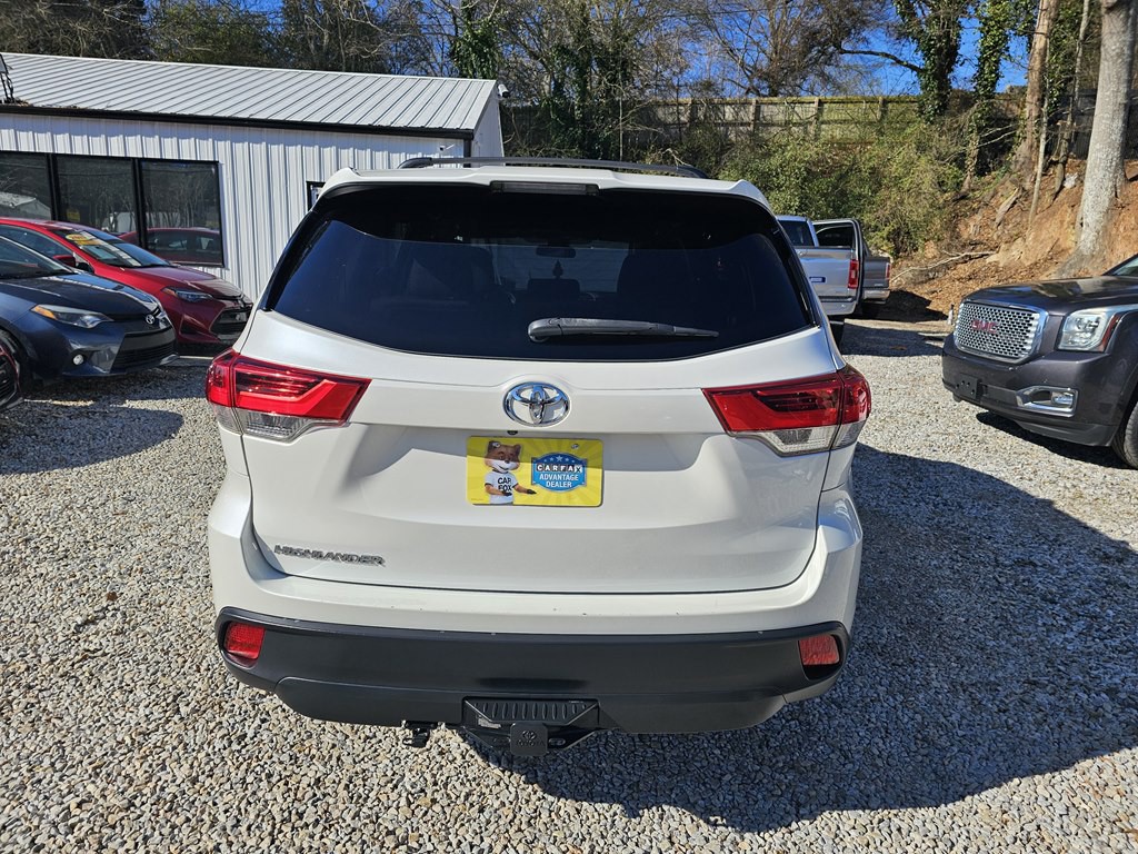 2018 Toyota Highlander Image 9