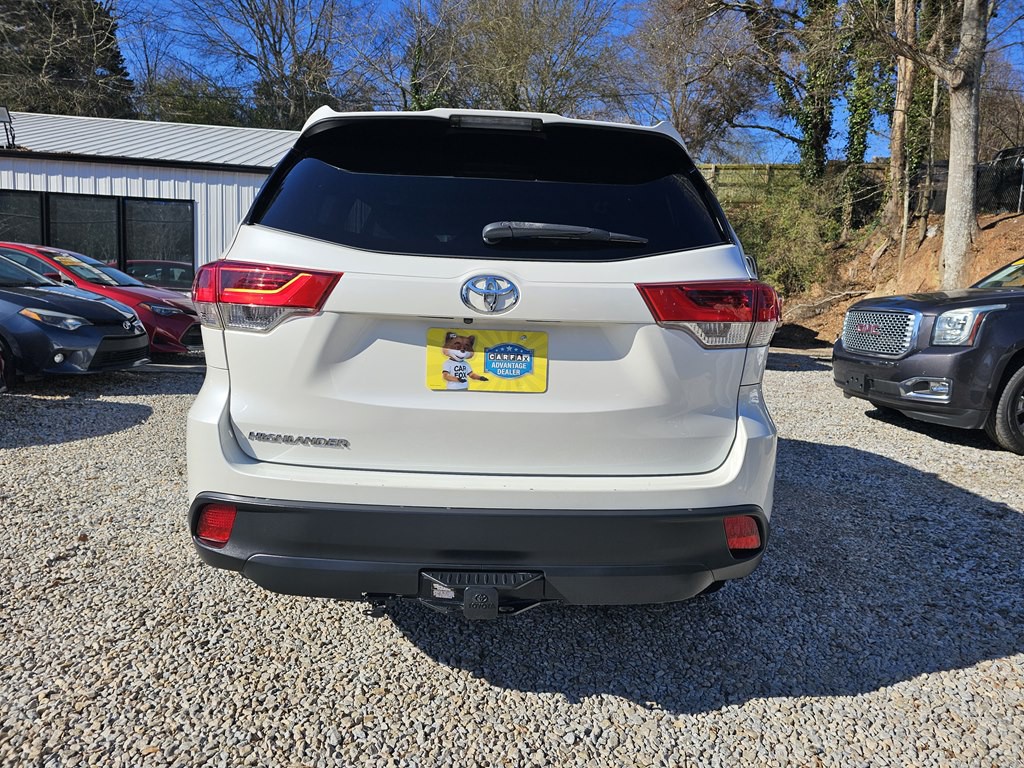 2018 Toyota Highlander Image 10