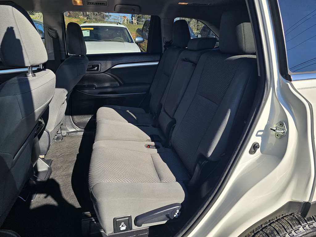 2018 Toyota Highlander Image 13