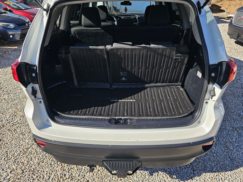 2018 Toyota Highlander Image 27