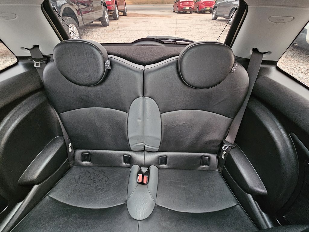 2007 MINI Cooper Image 13