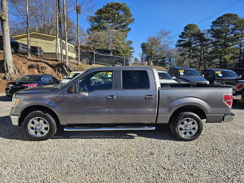 2011 Ford F-150 Image 2