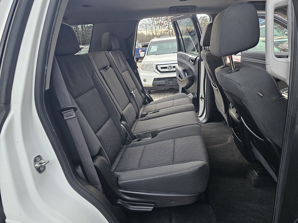 2015 Chevrolet Tahoe Image 16