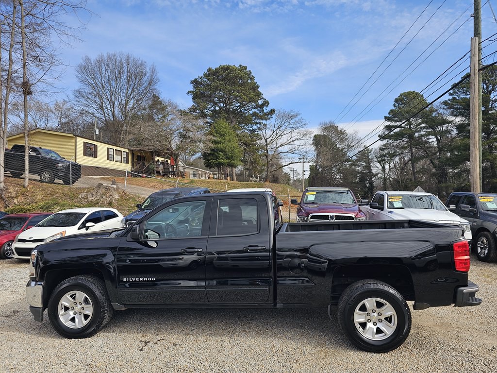 2018 Chevrolet Silverado 1500 Image 2