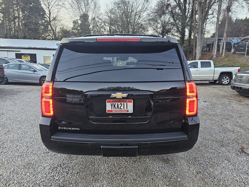 2018 Chevrolet Suburban Image 9