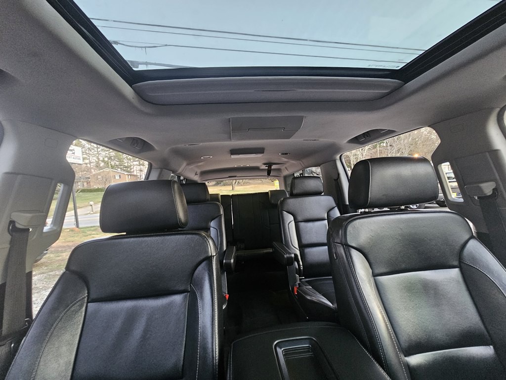 2018 Chevrolet Suburban Image 22