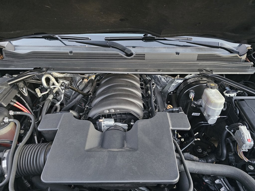 2018 Chevrolet Suburban Image 30