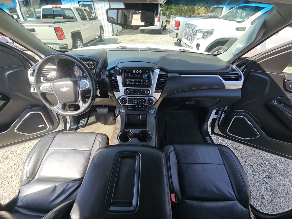 2015 Chevrolet Suburban Image 20