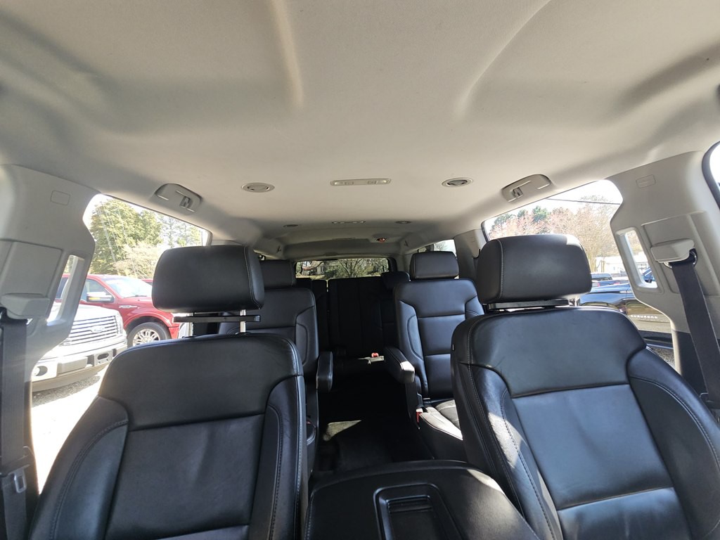 2015 Chevrolet Suburban Image 22