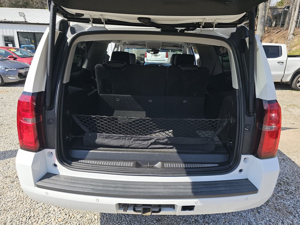 2015 Chevrolet Suburban Image 27